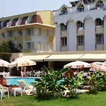 Derya Deniz Hotel 3*